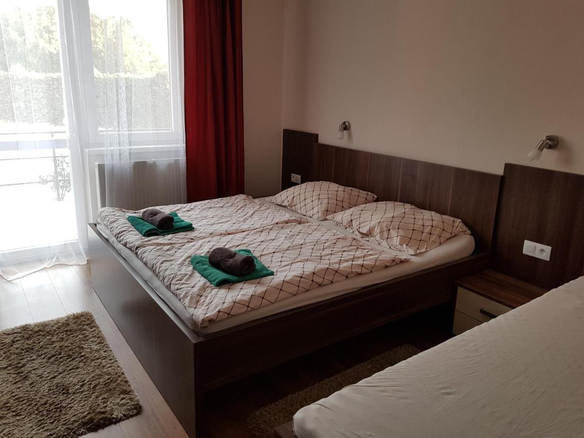 Fridrich Apartman Apartment Velky Meder Luaran gambar